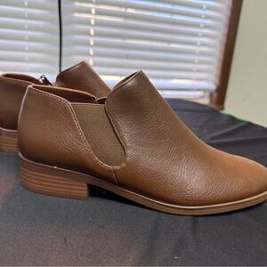 Kenzie Chestnut Ankle Booties